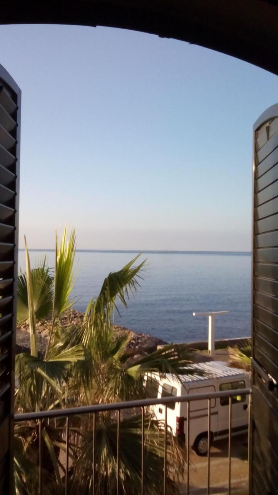 Casa De Sueno En La Playa Adra Exterior foto