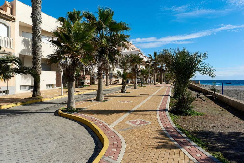 Casa De Sueno En La Playa Adra Exterior foto